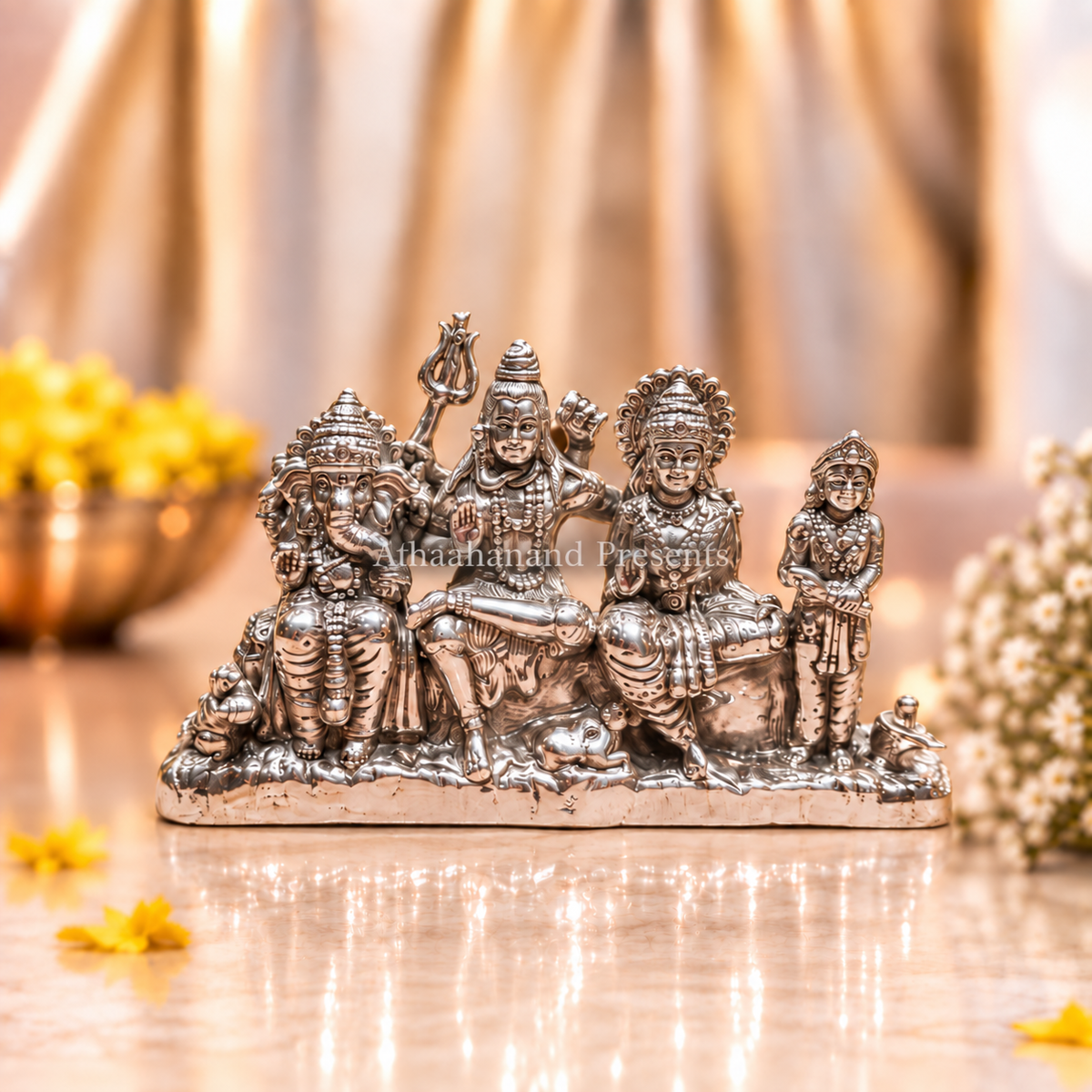 Silver Shiva Family Idol
